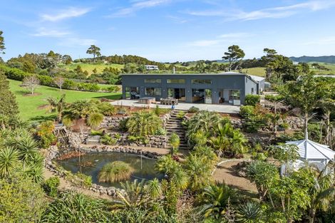 Photo of property in 175 Te Toiroa Road, Ngunguru, Whangarei, 0173
