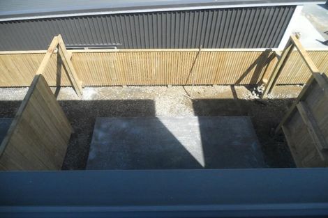 Photo of property in 7u2 Handyside Street, Tawa, Wellington, 5028