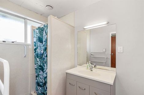 Photo of property in 47 Chipping Lane, Redwood, Christchurch, 8051