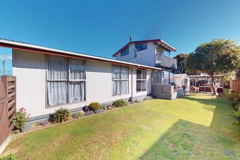 Photo of property in 125 Tiro Tiro Road, Levin, 5510