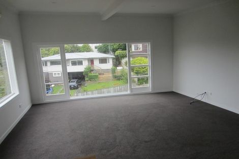 Photo of property in 2 Braemar Terrace, Johnsonville, Wellington, 6037