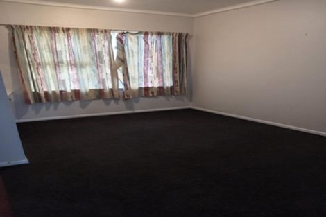Photo of property in 3 Avenue Road, Foxton, 4814