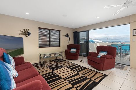 Photo of property in 39 The Mall, Mount Maunganui, 3116