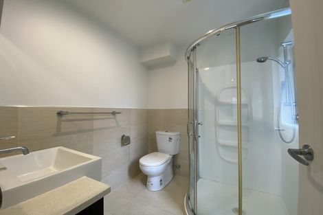 Photo of property in 68 Laurel Oak Drive, Schnapper Rock, Auckland, 0632