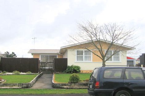 Photo of property in 5 Bremridge Place, Melville, Hamilton, 3206