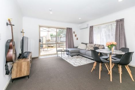 Photo of property in 201u4 Massey Street, Frankton, Hamilton, 3204