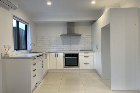 Photo of property in 66 Whenuapai Drive, Whenuapai, Auckland, 0618