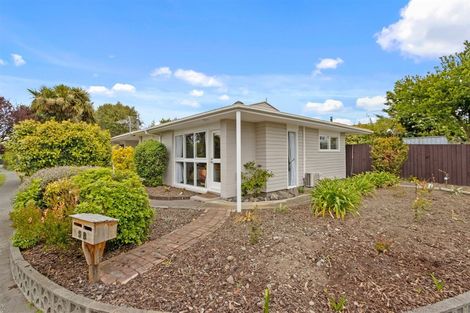 Photo of property in 5 Sarabande Avenue, Redwood, Christchurch, 8051