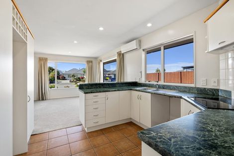 Photo of property in 68 Kotuku Crescent, Woolston, Christchurch, 8023