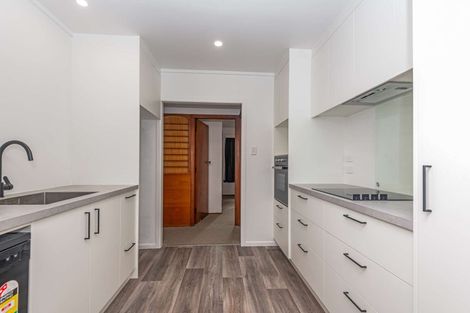 Photo of property in 50 Pahiatua Street, Hokowhitu, Palmerston North, 4410