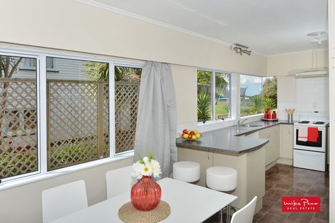 Photo of property in 8 Lake Ora Road, Te Kamo, Whangarei, 0112