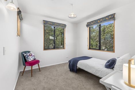 Photo of property in 302 The Parade, Island Bay, Wellington, 6023