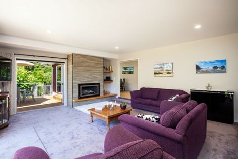 Photo of property in 9a Kereru Place, Upper Vogeltown, New Plymouth, 4310