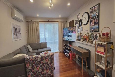 Photo of property in 6a Bell Street, Tawa, Wellington, 5028