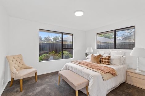 Photo of property in 14 Innisfree Place, Northwood, Christchurch, 8051