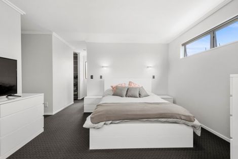 Photo of property in 115 Oriental Parade, Papamoa Beach, Papamoa, 3118