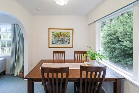 Photo of property in 17 Holmes Grove, Naenae, Lower Hutt, 5011