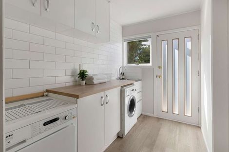 Photo of property in 4 Kenwyn Avenue, St Albans, Christchurch, 8052