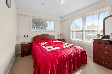 Photo of property in 90 Tennessee Avenue, Mangere East, Auckland, 2024