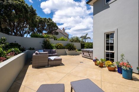 Photo of property in 8 Belle-mer Place, Gulf Harbour, Whangaparaoa, 0930