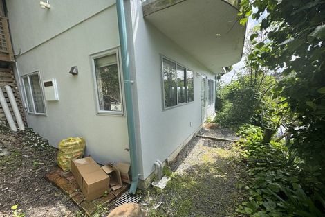 Photo of property in 36a Sutherland Crescent, Melrose, Wellington, 6023