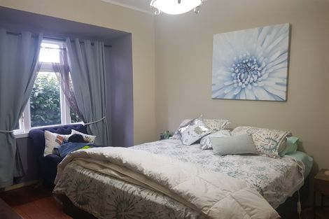 Photo of property in 387 Hobsonville Road, Hobsonville, Auckland, 0618