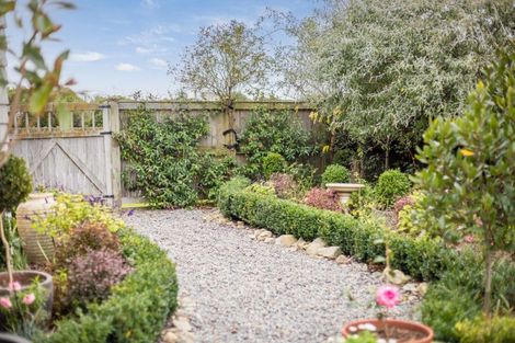 Photo of property in 19 David Street, Waikanae, 5036