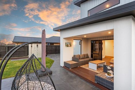 Photo of property in 24 Grey Way, Russley, Christchurch, 8042