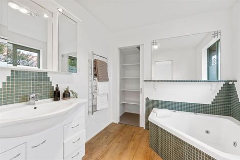 Photo of property in 148 Rolleston Drive, Rolleston, 7614