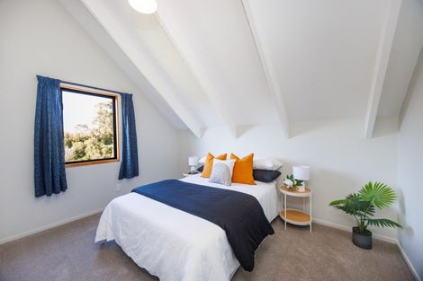 Photo of property in 20 Cashmere Drive, Fitzherbert, Palmerston North, 4410