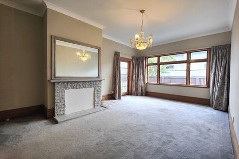 Photo of property in 28 Whites Line West, Woburn, Lower Hutt, 5010
