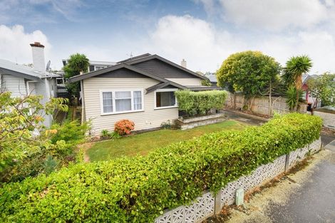 Photo of property in 125 Heretaunga Street, Palmerston North, 4414