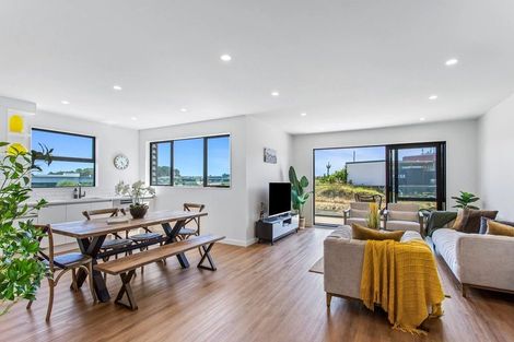 Photo of property in 18 Monstedt Terrace, Windsor Park, 0632
