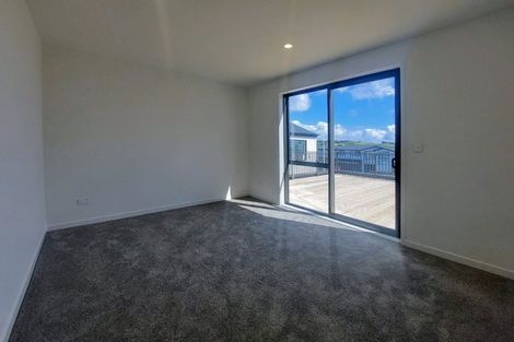 Photo of property in 20 Cavalli Road, Long Bay, Auckland, 0630