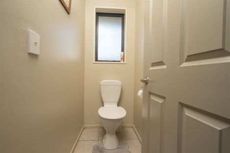 Photo of property in 18 Marlowe Place, Rolleston, 7614