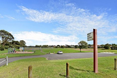 Photo of property in 64 Te Napi Drive, Takanini, 2112