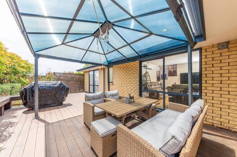 Photo of property in 43a Shortland Street, Wainoni, Christchurch, 8061