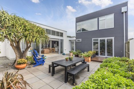 Photo of property in 14 Boardwalk Lane, Seatoun, Wellington, 6022