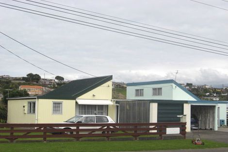 Photo of property in 83a Ngamotu Road, Spotswood, New Plymouth, 4310