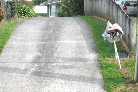 Photo of property in 31a Lyndhurst Road, Te Atatu South, Auckland, 0610