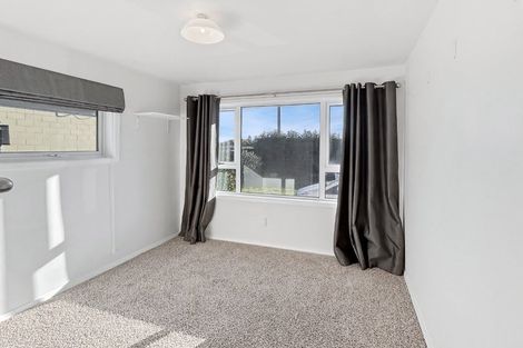 Photo of property in 22 Russley Road, Russley, Christchurch, 8042
