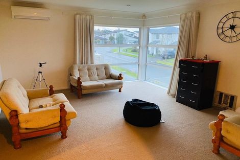 Photo of property in 5 Mccathie Drive, Flat Bush, Auckland, 2019