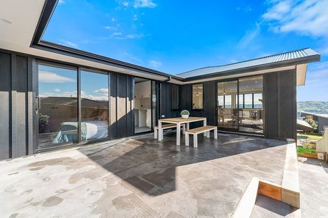 Photo of property in 13 Pacific View, Whitby, Porirua, 5024