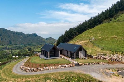 Photo of property in 74 Packtrack Road, Thames, 3577