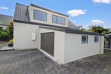 Photo of property in 74b Grand Vue Road, Kawaha Point, Rotorua, 3010