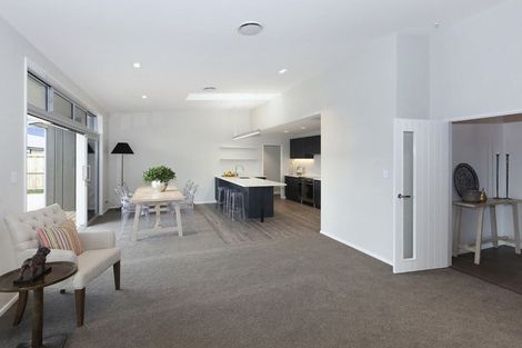 Photo of property in 5 Picadilly Avenue, Casebrook, Christchurch, 8051