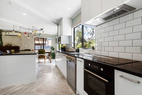 Photo of property in 43 Holmes Drive South, Massey, Auckland, 0614