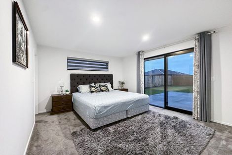 Photo of property in 27 Cousins Street, Woodend, 7691