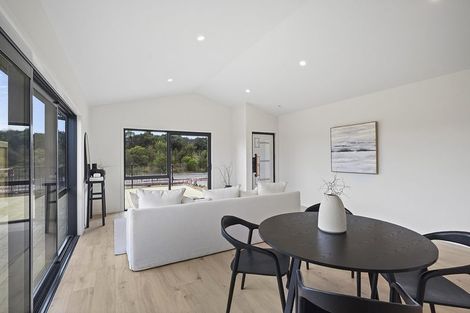 Photo of property in 22 Oneone Street, Cambridge, 3493