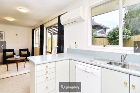 Photo of property in 10 Rachel Place, Avonhead, Christchurch, 8042